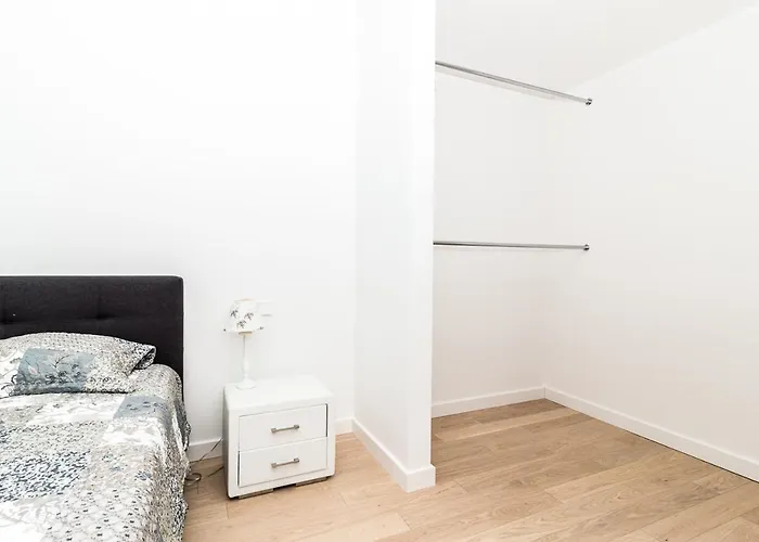 Kalaranna 8 فندق